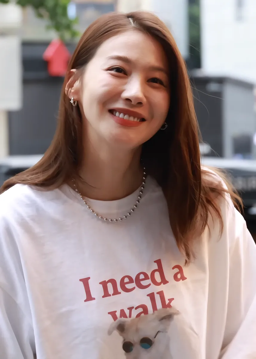 Yoo In-young